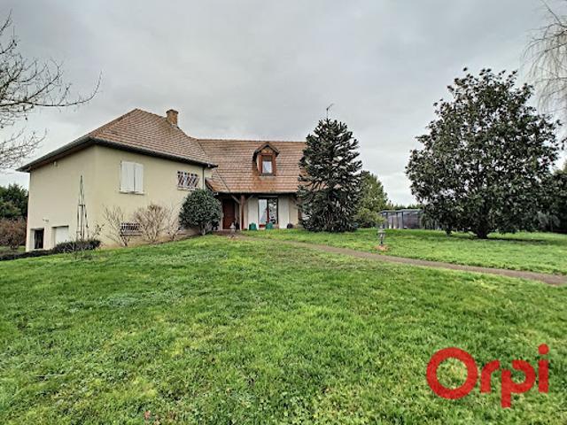 Vente Maison 5 pièces 234 m2 Domérat