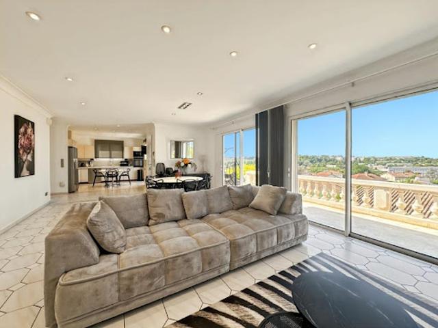 Vente Maison 5 pièces 236 m2 Bourg les valence