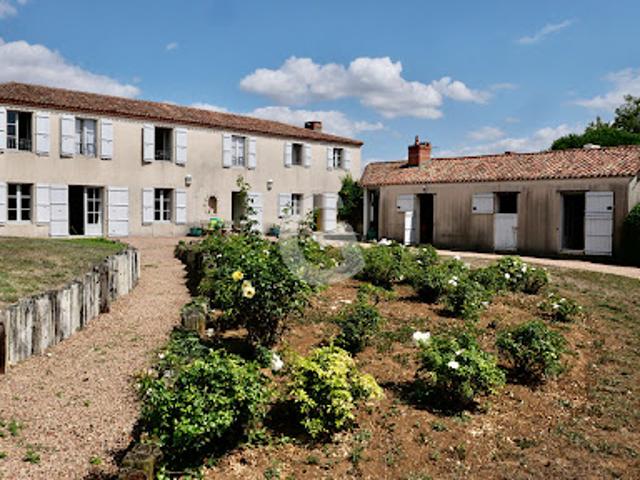 Vente Maison 5 pièces 230 m2 Angles