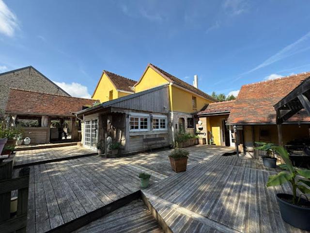 Vente Maison 5 pièces 231 m2 Bellot