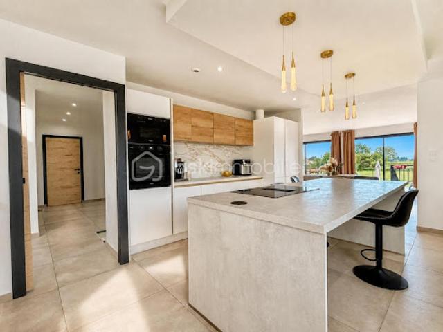 Vente Maison 5 pièces 240 m2 Bussy lès Daours