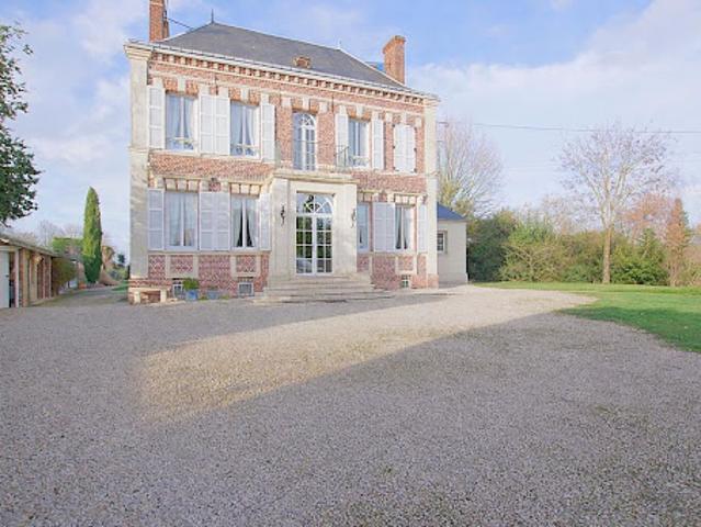 Vente Maison 5 pièces 257.93 m2 Esmery Hallon