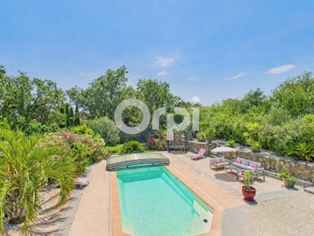 Vente Maison 5 pièces 250 m2 Montauroux
