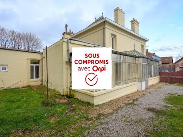 Vente Maison 5 pièces 268 m2 Jenlain