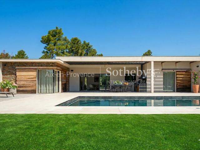Vente Maison 5 pièces 260 m2 Aix en Provence