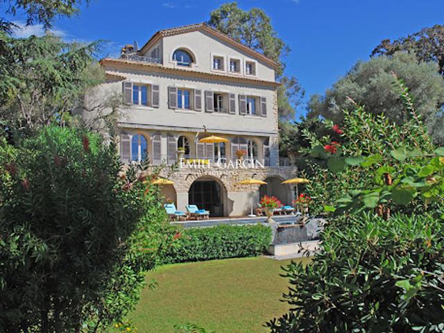 Vente Maison 5 pièces 260 m2 Cap d'Antibes