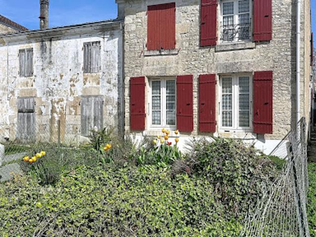 Vente Maison 5 pièces 270 m2 Courçon