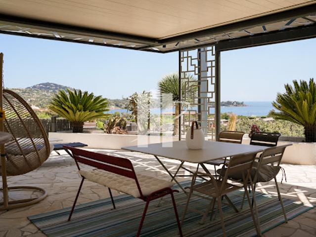 Vente Maison 5 pièces 270 m2 Saint raphael