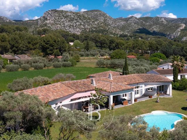 Vente Maison 5 pièces 298 m2 Gemenos