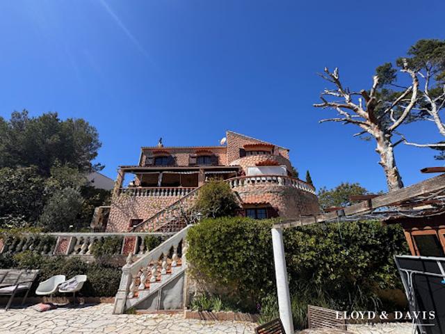 Vente Maison 5 pièces 300 m2 Cassis
