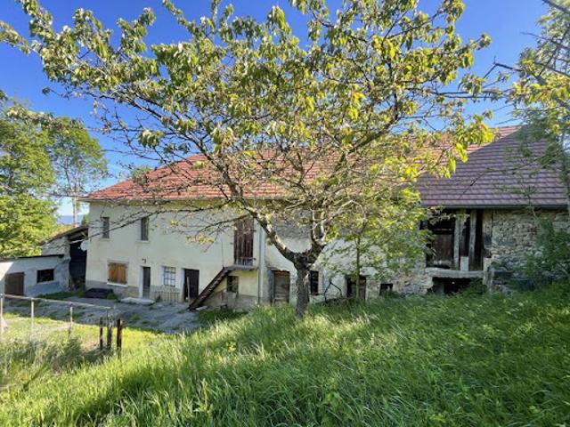 Vente Maison 5 pièces 400 m2 Saint Laurent du Cros