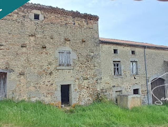 Vente Maison 5 pièces 60 m2 Saint Jean des Ollières