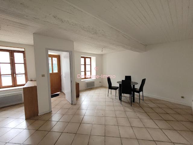 Vente Maison 5 pièces 65 m2 Beaune la Rolande