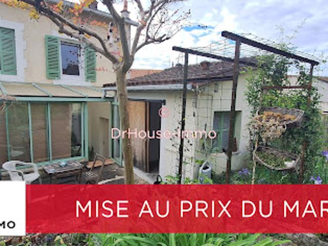 Vente Maison 5 pièces 66 m2 Sanilhac