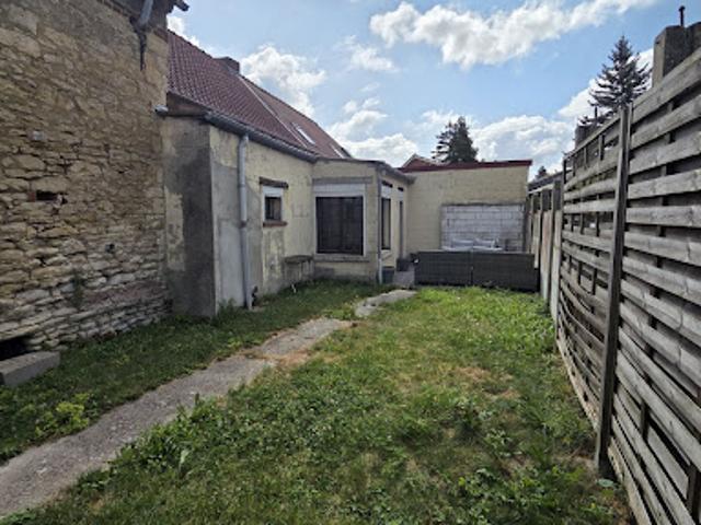 Vente Maison 5 pièces 75 m2 Avesnes le Sec