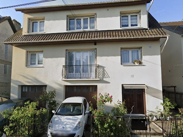 Vente Maison 9 pièces 151 m2 Montfermeil