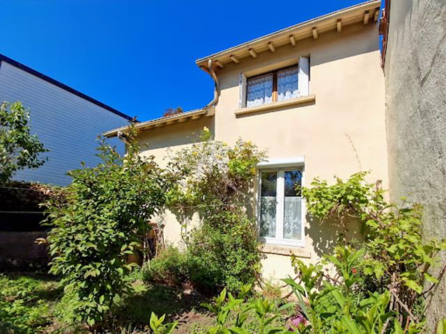 Vente Maison 5 pièces 78.96 m2 Nanterre