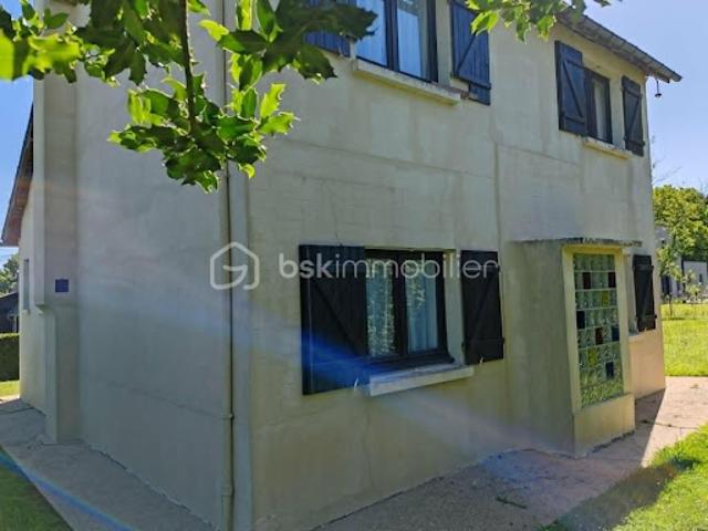 Vente Maison 5 pièces 80.7 m2 Trouville la Haule