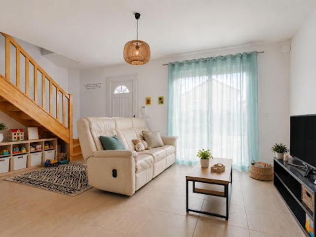 Vente Maison 5 pièces 80 m2 Sainte genevieve des bois