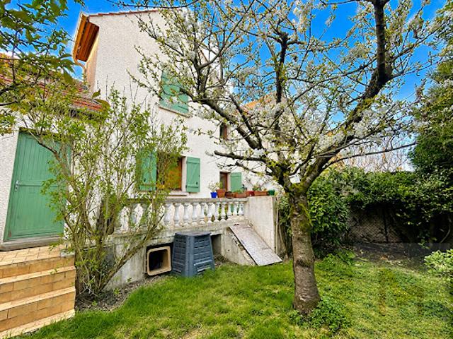 Vente Maison 5 pièces 81.89 m2 Neuilly sur Marne