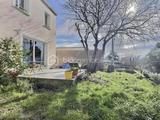 Vente Maison 5 pièces 82.02 m2 Milhaud