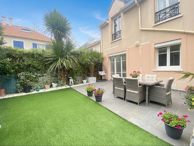 Vente Maison 5 pièces 83 m2 Alfortville