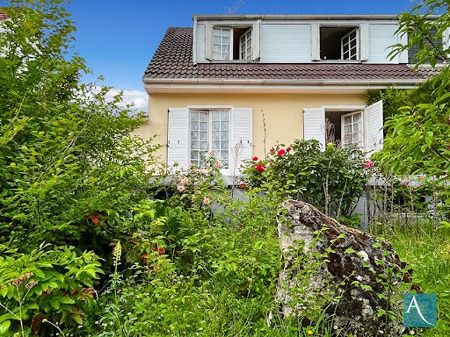 Vente Maison 5 pièces 83 m2 Etampes