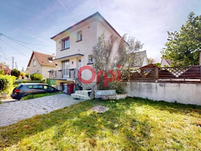 Vente Maison 5 pièces 83 m2 Montfermeil
