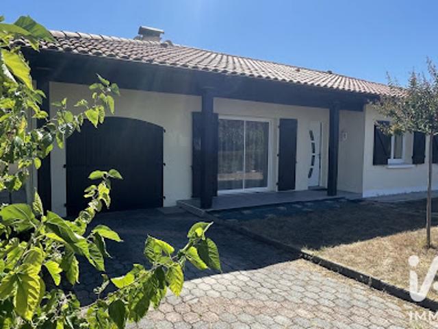 Vente Maison 5 pièces 83 m2 Sainte Eulalie en Born