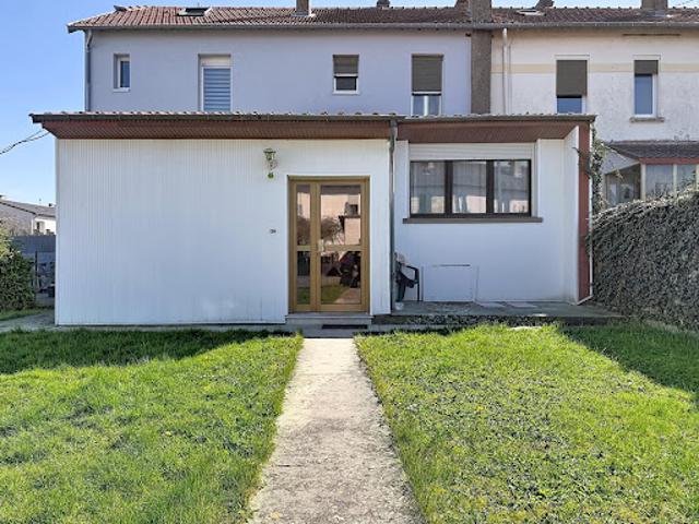 Vente Maison 5 pièces 87 m2 Sainte Marie aux Chênes