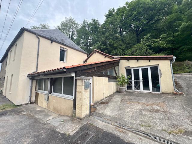 Vente Maison 5 pièces 85.58 m2 Le Lardin Saint Lazare