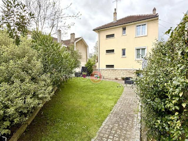 Vente Maison 5 pièces 85.78 m2 Villemomble