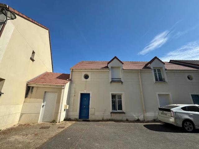 Vente Maison 5 pièces 85 m2 Savigny le Temple