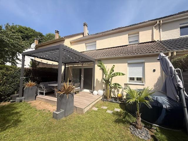 Vente Maison 5 pièces 94 m2 Pontault Combault