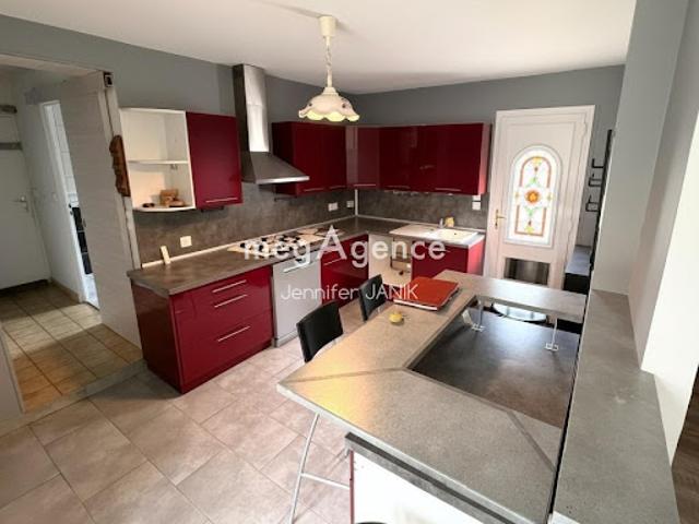 Vente Maison 5 pièces 85 m2 Tricot