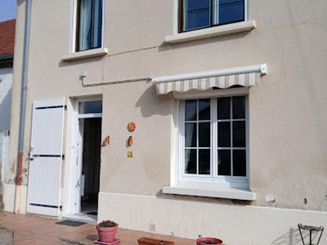 Vente Maison 5 pièces 88 m2 Etroussat