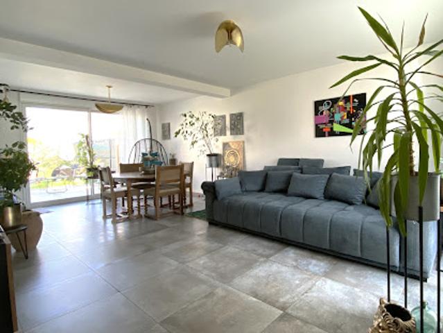 Vente Maison 5 pièces 89.35 m2 Sainte genevieve des bois