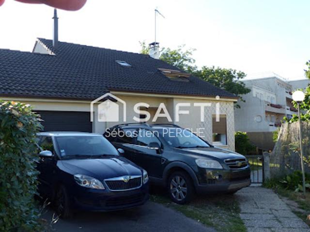 Vente Maison 5 pièces 89 m2 Saint Aubin lès Elbeuf
