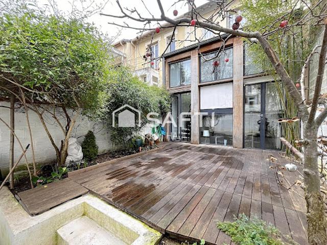 Vente Maison 5 pièces 90 m2 Courbevoie