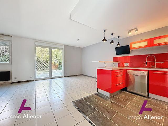 Vente Maison 5 pièces 90 m2 Begles