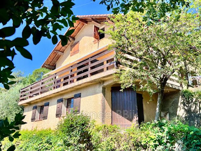 Vente Maison 5 pièces 90 m2 Lantosque