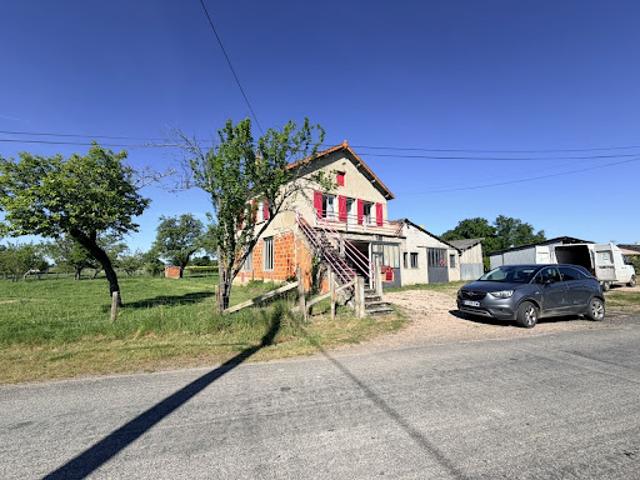 Vente Maison 5 pièces 90 m2 Le Bouchaud