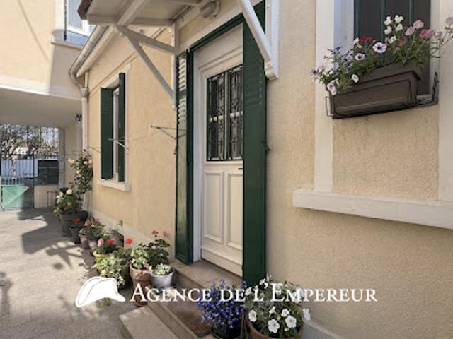 Vente Maison 5 pièces 90 m2 Nanterre