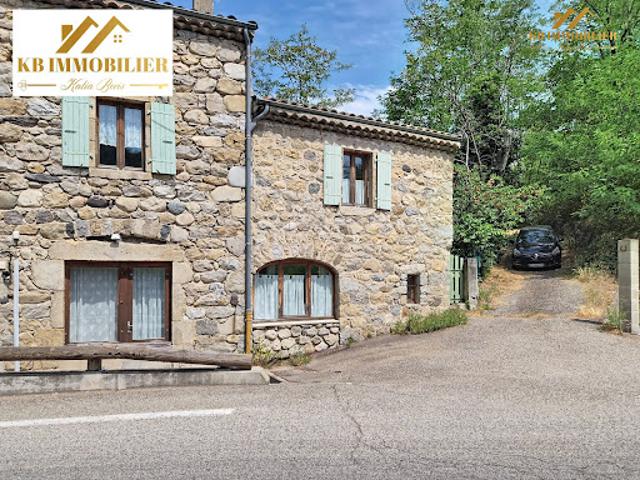 Vente Maison 5 pièces 90 m2 Saint Maurice en Chalencon