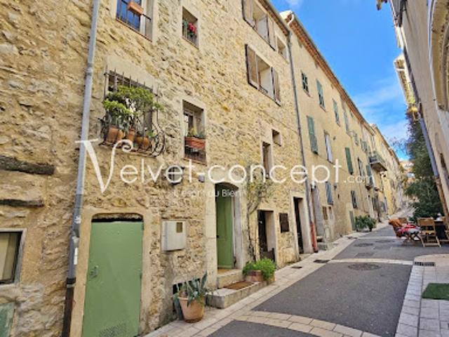 Vente Maison 5 pièces 90 m2 Valbonne