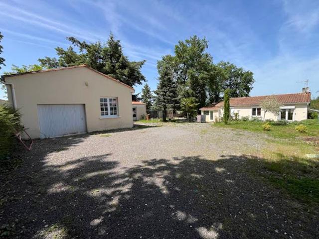 Vente Maison 5 pièces 91 m2 La Rochefoucauld