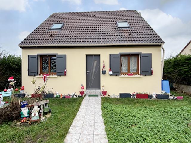 Vente Maison 5 pièces 91 m2 Saint Pierre lès Nemours
