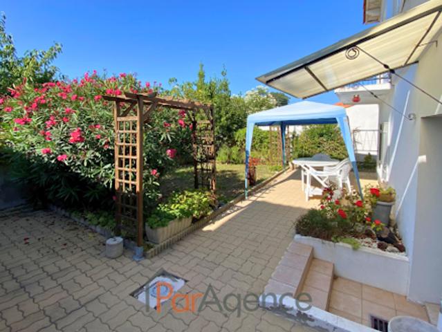 Vente Maison 5 pièces 91 m2 Royan