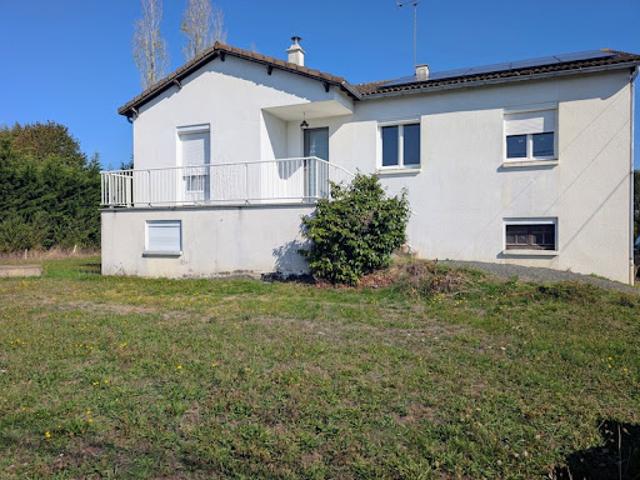 Vente Maison 5 pièces 92 m2 Nueil les Aubiers