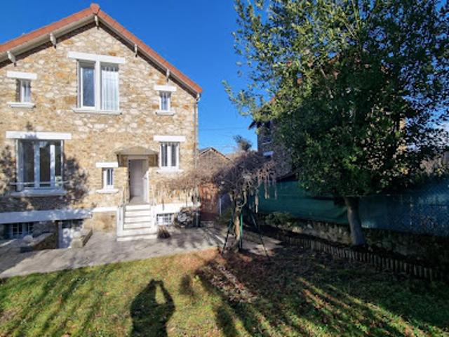 Vente Maison 5 pièces 92 m2 Sainte genevieve des bois